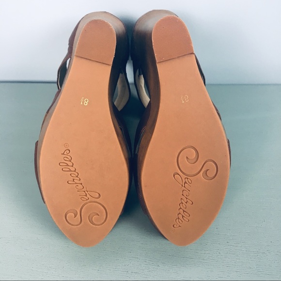 New in Box Seychelles Leather Wedge 8.5 - Picture 6 of 8